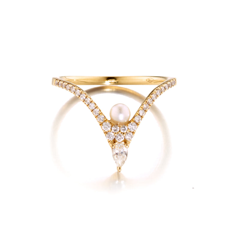 Diamond Pear-Shaped Pearl V Ring